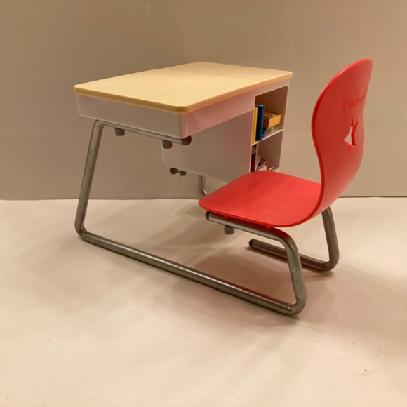 American Girl desk with accessories - Picture 7 of 16